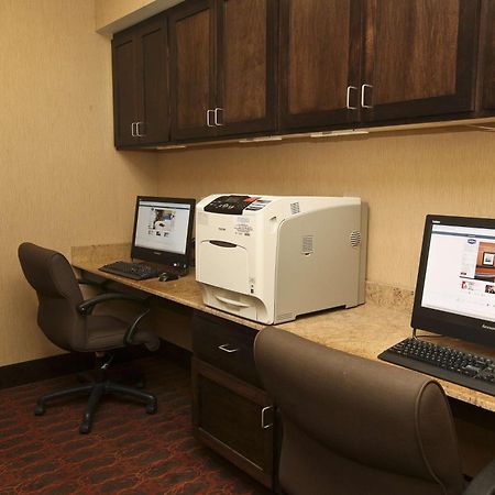 Hampton Inn & Suites Fargo Medical Center Bagian luar foto