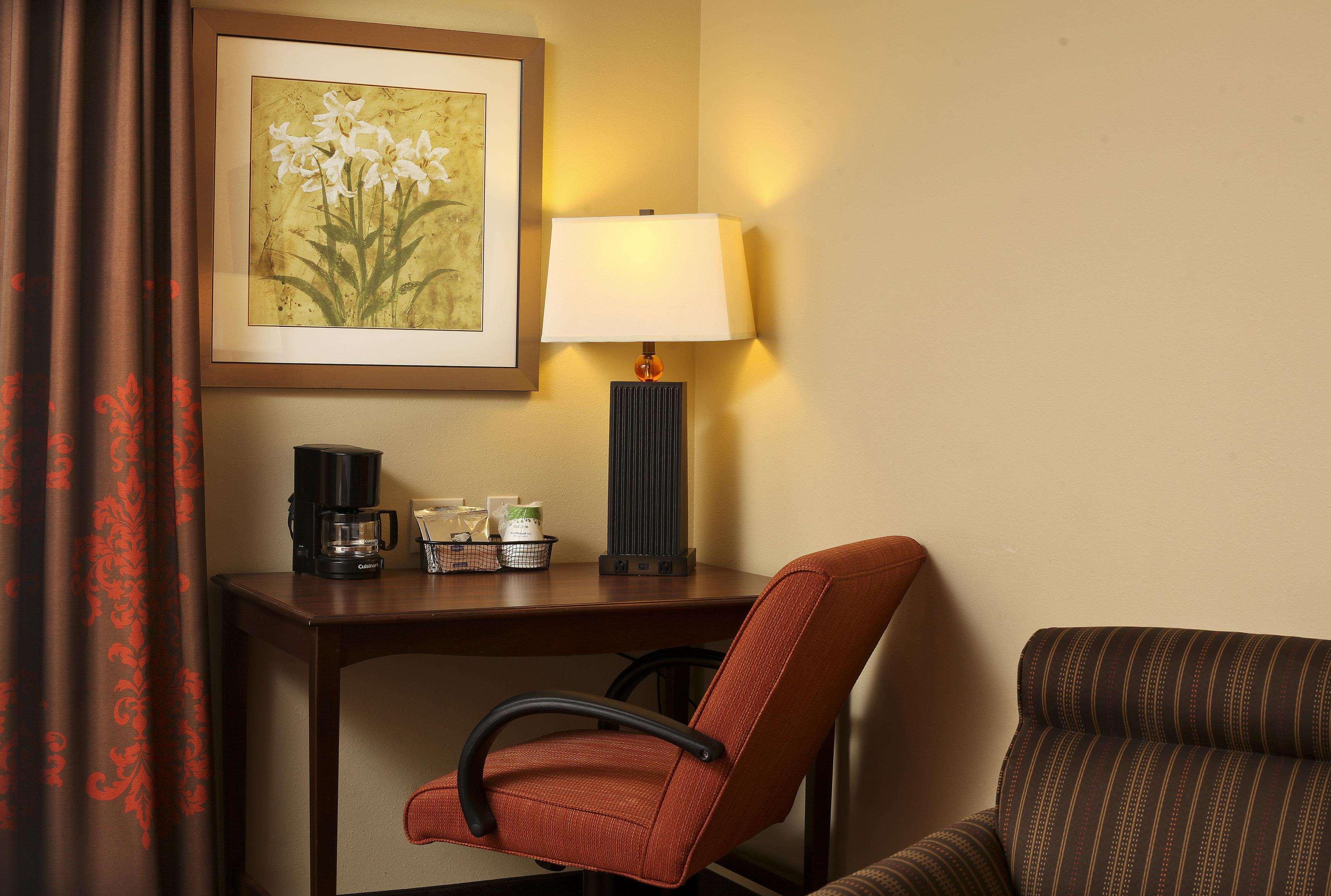 Hampton Inn & Suites Fargo Medical Center Bagian luar foto