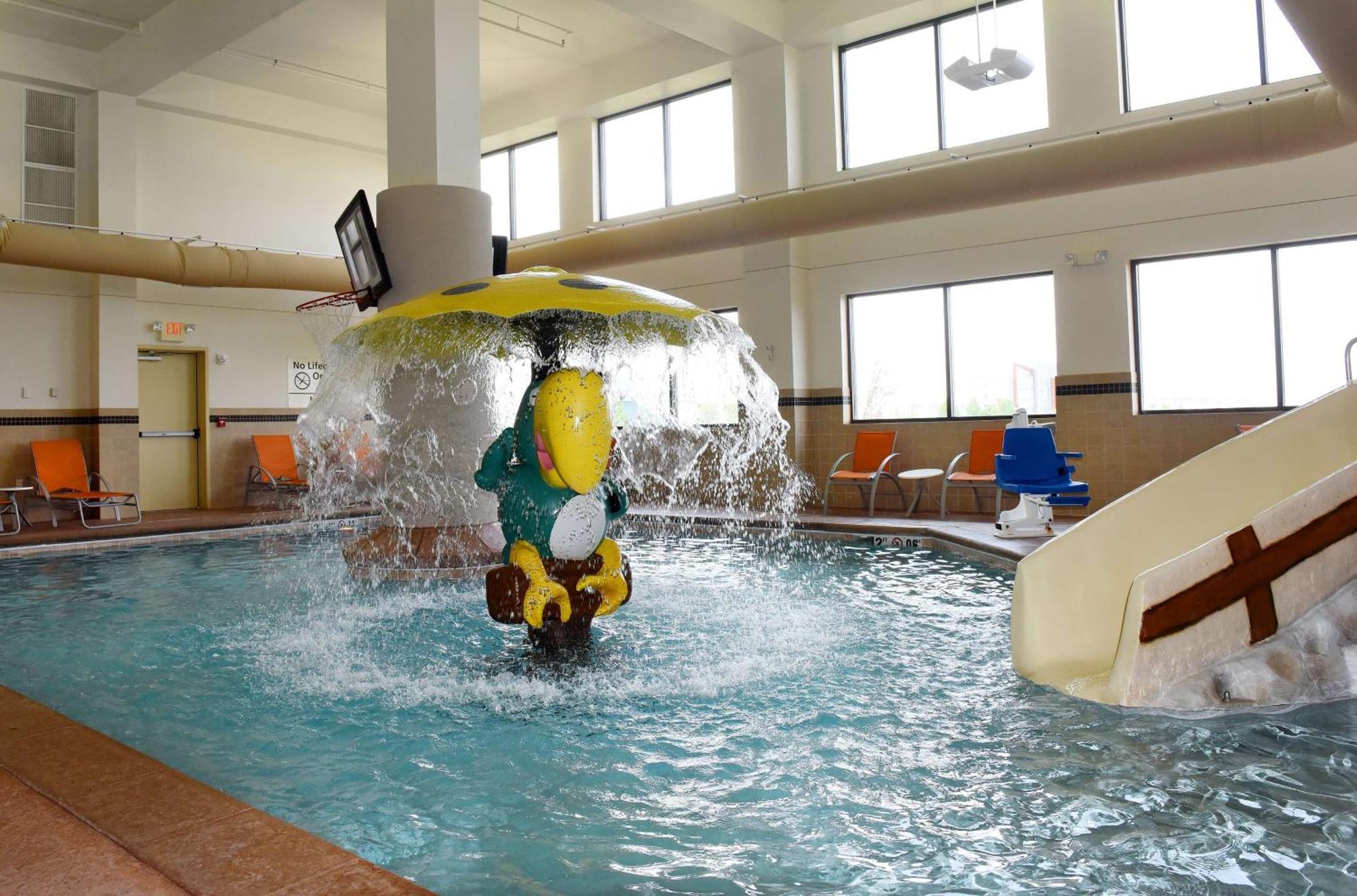 Hampton Inn & Suites Fargo Medical Center Bagian luar foto