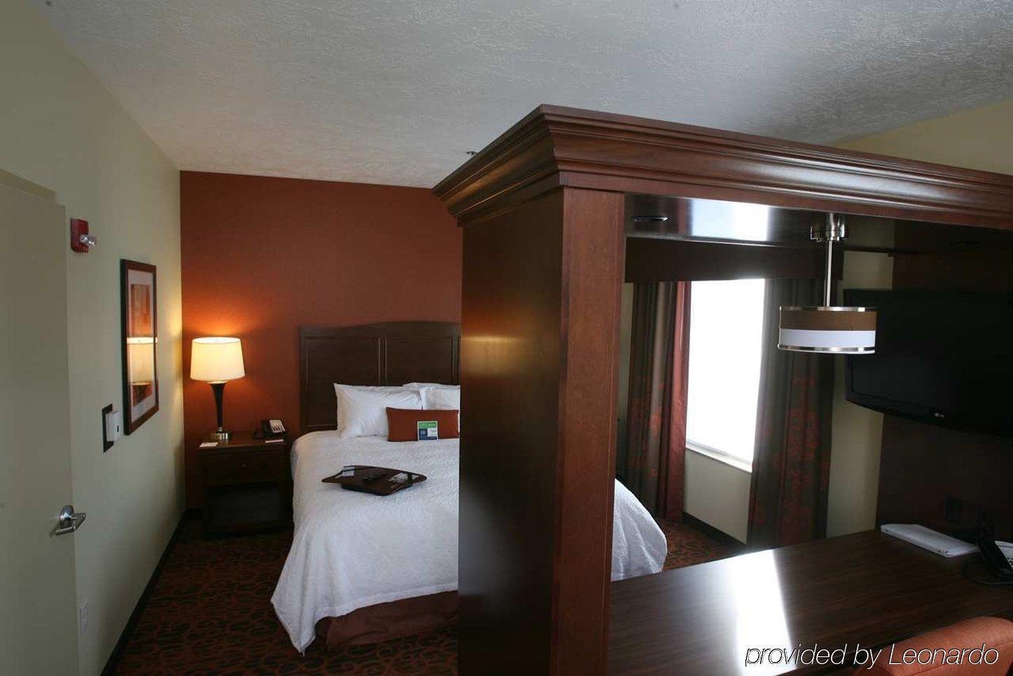 Hampton Inn & Suites Fargo Medical Center Ruang foto